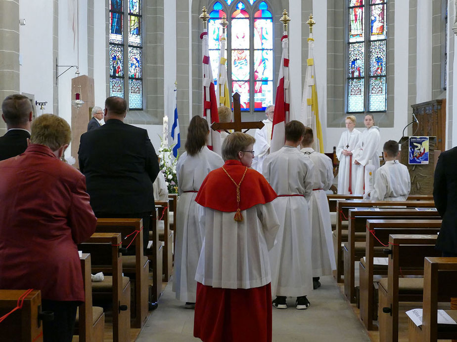 Feier der 1. Heiligen Kommunion in Sankt Crescentius (Foto: Karl-Franz Thiede)